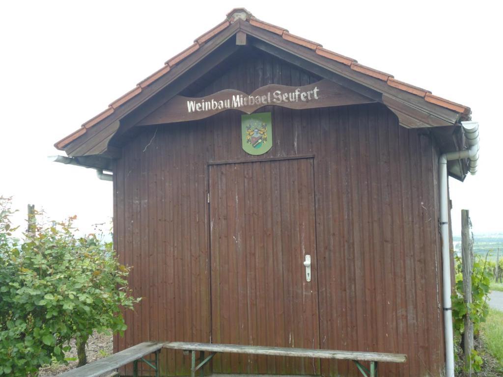 Hotel Garni Zum Hirschen 伊普霍芬 外观 照片